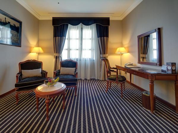 Royal Ascot Hotel : photo 10 de la chambre chambre deluxe premier