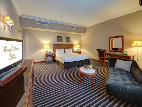 Royal Ascot Hotel : photo 2 de la chambre suite 2 chambres