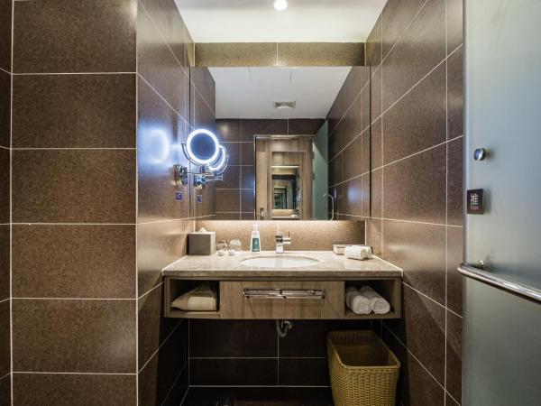 Atour Hotel Hangzhou Huanglong : photo 7 de la chambre suite supérieure - vue sur jardin