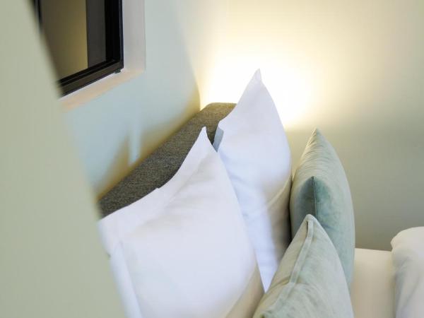 Villa les érables Restaurant Linea : photo 2 de la chambre chambre double