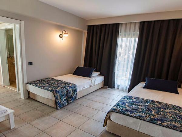 MIR'AMOR GARDEN Resort Hotel-ALL INCLUSIVE : photo 5 de la chambre chambre familiale supérieure