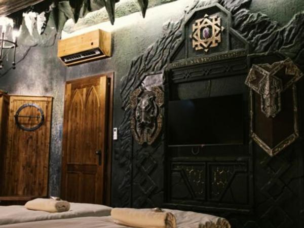 Excalibur miniHotel : photo 7 de la chambre törpök barlangja