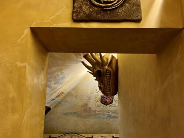 Excalibur miniHotel : photo 2 de la chambre sárkányok fészke