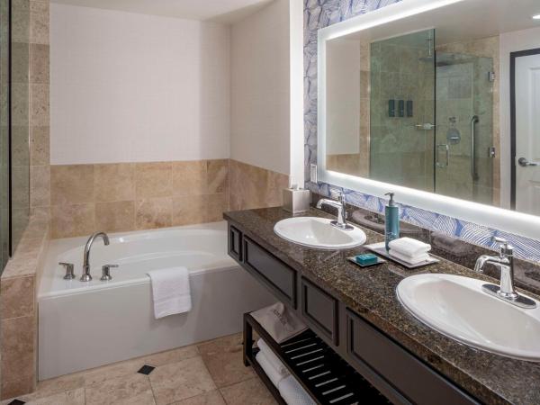 Hilton San Antonio Hill Country : photo 10 de la chambre suite 1 chambre lit king-size