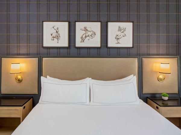 Hilton San Antonio Hill Country : photo 4 de la chambre chambre lit king-size