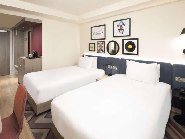 Hampton By Hilton London City : photo 3 de la chambre chambre lits jumeaux