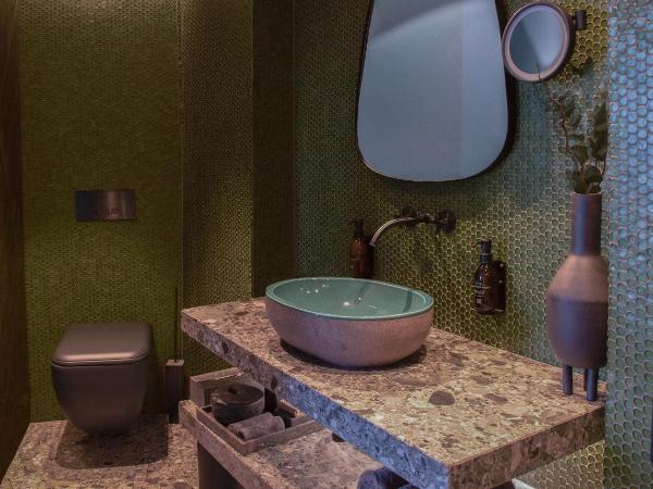 Unique Boutique Hotel Antibes Juan-les-Pins : photo 8 de la chambre chambre double ou lits jumeaux avec terrasse