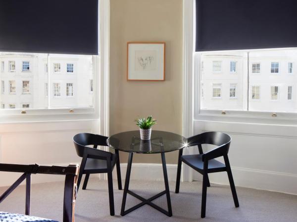 Lansdowne House Hove : photo 2 de la chambre chambre double deluxe avec douche