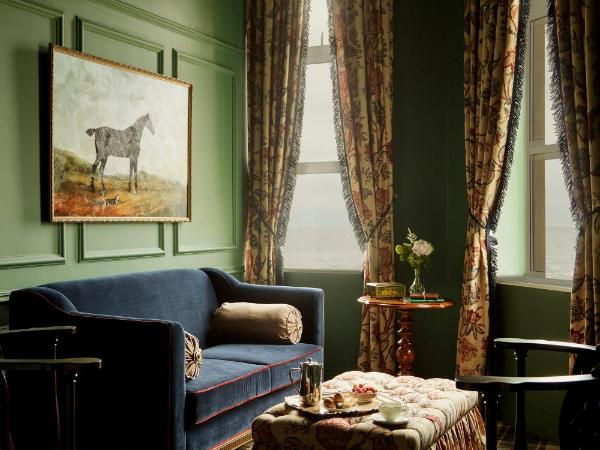 Slieve Donard : photo 2 de la chambre slieve junior suite sea view king or twin