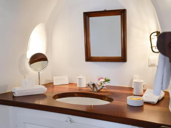 Perivolas Hotel : photo 5 de la chambre suite