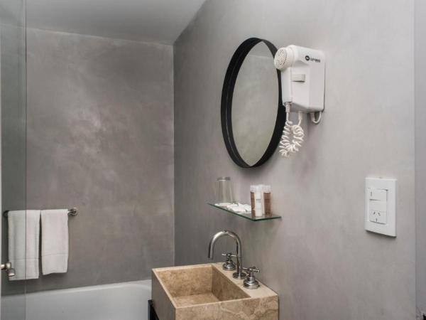 Rochester Hotel Classic : photo 2 de la chambre chambre double supérieure