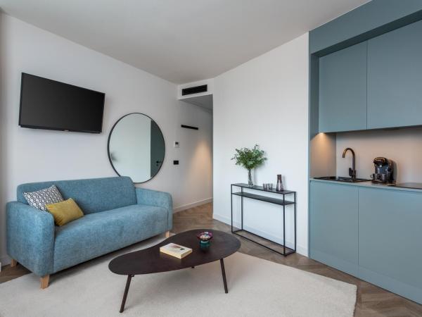 Tribu Malasaña : photo 8 de la chambre chambre double ou lits jumeaux deluxe supérieure