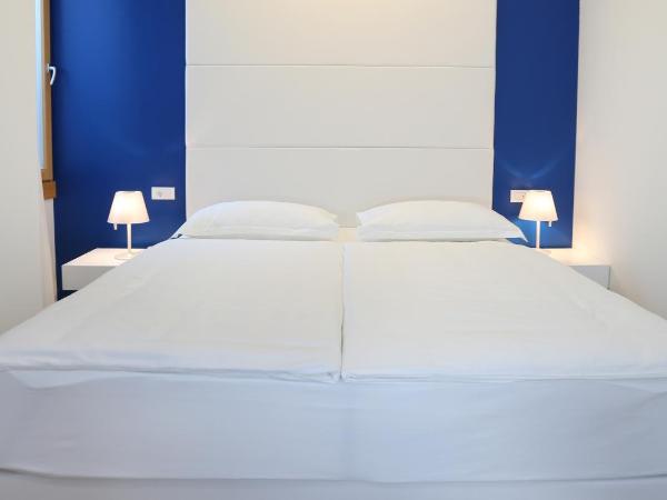 Guesthouse Villa Scalaria : photo 7 de la chambre chambre double standard