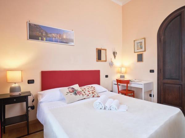 Villa Socini : photo 3 de la chambre chambre double avec salle de bains commune