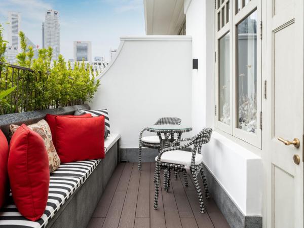 The Capitol Kempinski Hotel Singapore : photo 3 de la chambre chambre lit king-size avec terrasse