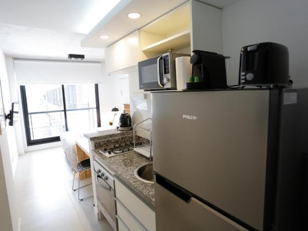 OWN Belgrano Studios & Suites : photo 5 de la chambre chambre lit queen-size deluxe