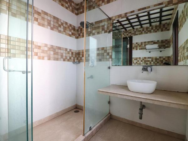 FabHotel Prime Zewarat Inn : photo 4 de la chambre chambre double supérieure