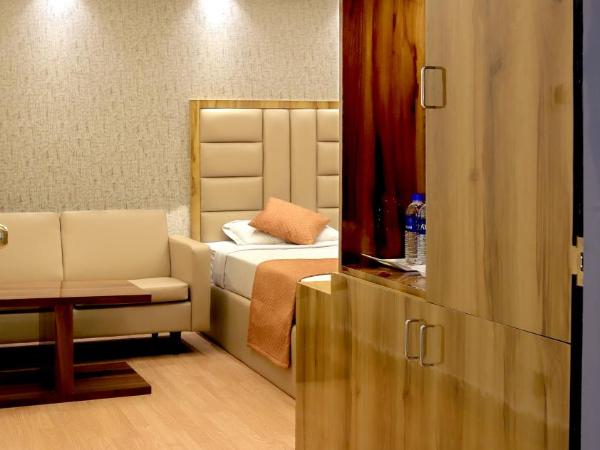 Hotel Executive Tower : photo 1 de la chambre chambre double ou lits jumeaux supérieure