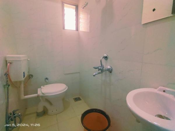 Amrit Guest House Pune : photo 6 de la chambre chambre double Économique