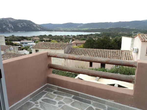 Résidence Monte d'Oro : photo 1 de la chambre villa - vue sur mer