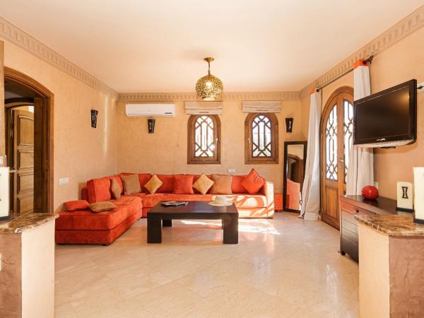 Riad Ushuaia La Villa - Centre Marrakech : photo 6 de la chambre suite junior avec balcon