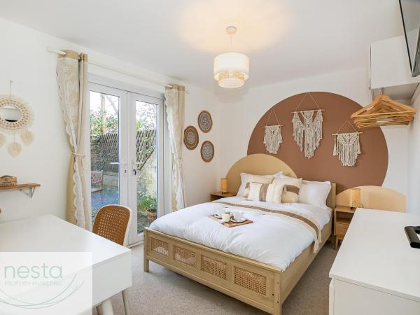 Bohemian Haven Guesthouse : photo 1 de la chambre chambre double - vue sur jardin