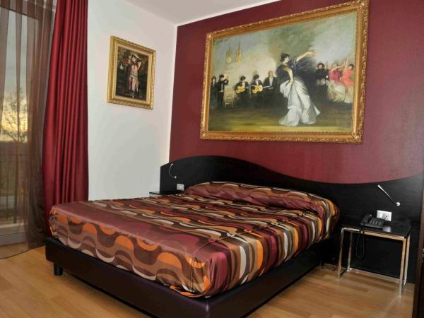 La Grotta Hotel : photo 5 de la chambre chambre double standard