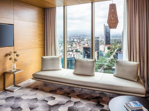 Sofitel Mexico City Reforma : photo 5 de la chambre suite junior avec 2 lits doubles - vue sur horizon