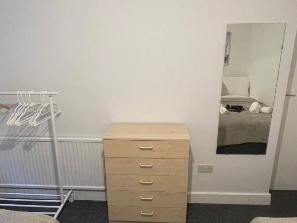 Lovely Triple and Quadruple Bedrooms in Euston : photo 6 de la chambre chambre quadruple deluxe