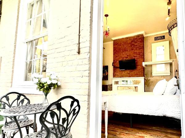 Fleur De Lis Mansion : photo 1 de la chambre chambre lit queen-size de luxe 2