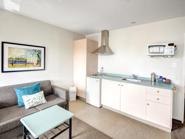 Alexis Motor Lodge : photo 2 de la chambre appartement 2 chambres avec baignoire spa