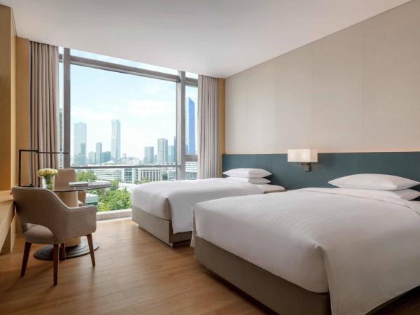 Courtyard by Marriott Shenzhen Bay : photo 1 de la chambre chambre lits jumeaux deluxe