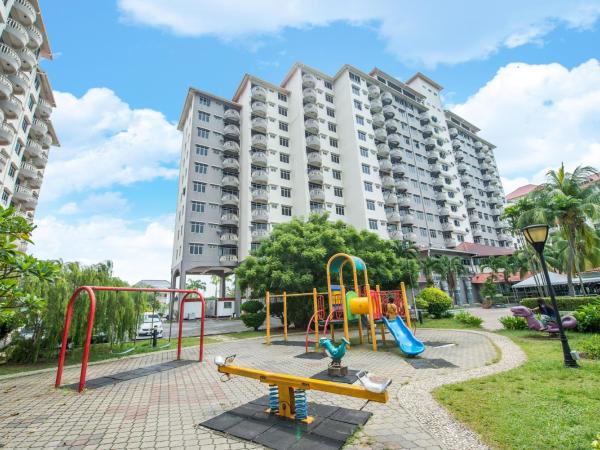 3 BEDROOM SEAVIEW CONDO @ GLORY BEACH RESORT, PORT DICKSON : photo 3 de la chambre appartement 3 chambres