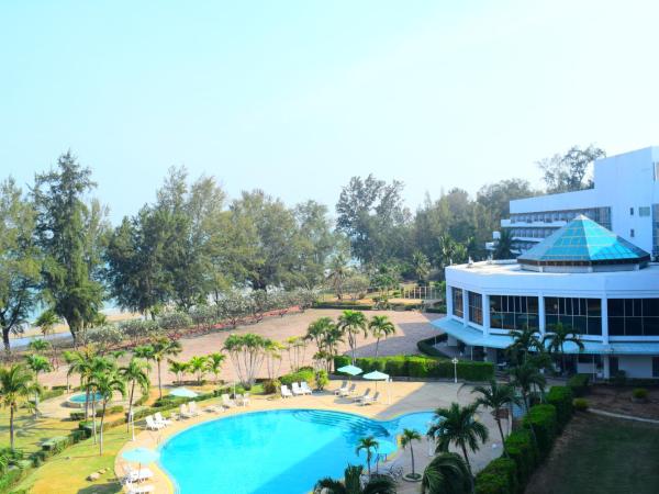 Seapine Beach Golf and Resort Hua Hin : photo 1 de la chambre chambre lits jumeaux deluxe