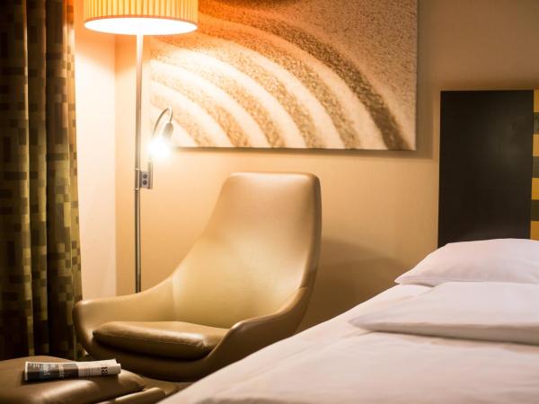 Lindner Hotel Frankfurt Hochst, part of JdV by Hyatt : photo 4 de la chambre chambre lit king-size