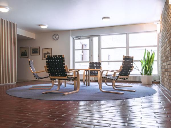 Hotelli Tiiliriihi : photo 6 de la chambre chambre double Économique