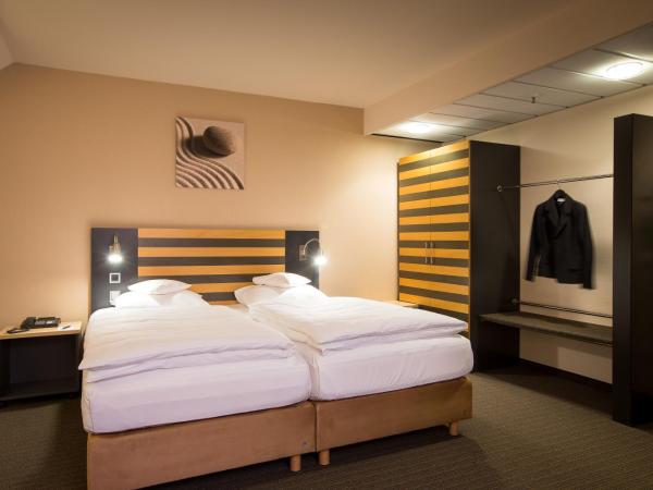 Lindner Hotel Frankfurt Hochst, part of JdV by Hyatt : photo 3 de la chambre chambre lit queen-size 