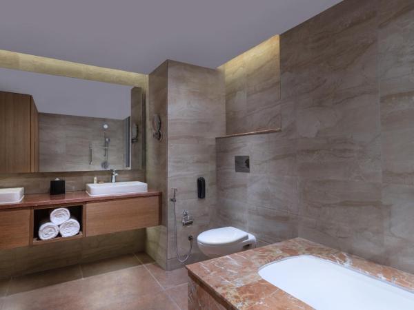 DoubleTree By Hilton Jaipur Amer : photo 1 de la chambre chambre lits jumeaux