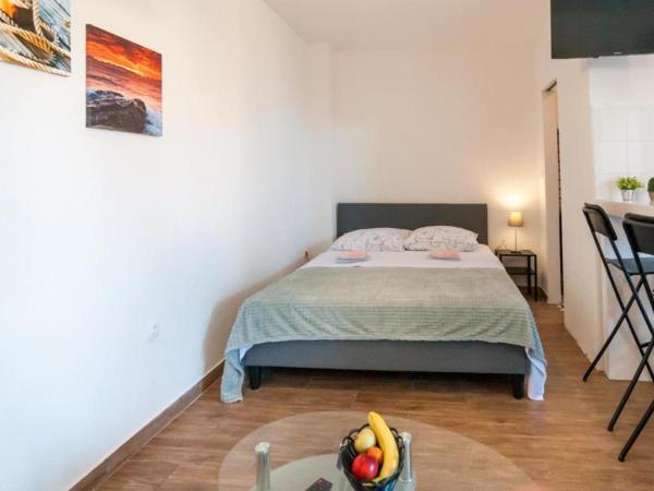 Ellena Sunshine : photo 2 de la chambre studio avec terrasse