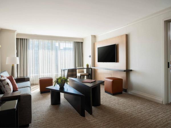 Baltimore Marriott Waterfront : photo 6 de la chambre suite junior lit king-size