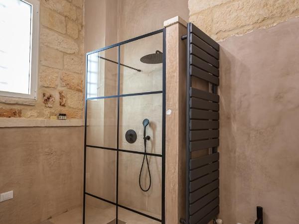 Palazzo Sant'Anna Lecce : photo 9 de la chambre suite lit queen-size