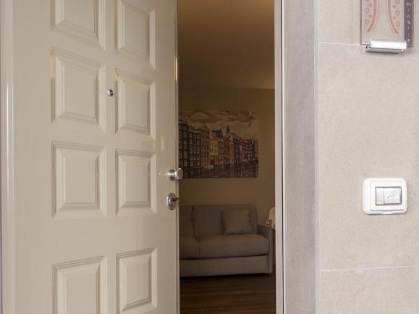 Residence Nazionale Matera : photo 3 de la chambre suite lit king-size