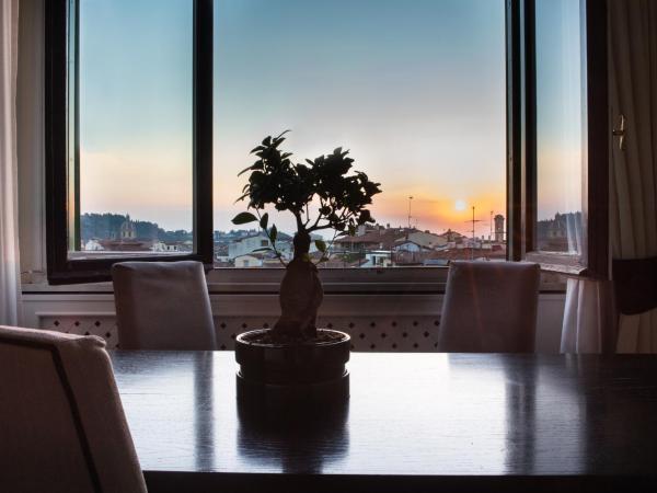 Tornabuoni Suites Collection Residenza D'Epoca : photo 1 de la chambre suite - vue sur ville