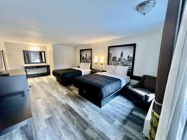 Super 8 by Wyndham College Park/Atlanta Airport West : photo 3 de la chambre chambre deluxe avec 2 lits queen-size - non-fumeurs