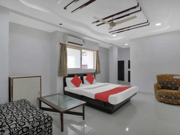 Flagship Hotel Rudra Palace : photo 1 de la chambre chambre double standard