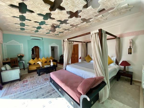 La Villa Des Golfs & PinkCactus : photo 2 de la chambre suite présidentielle