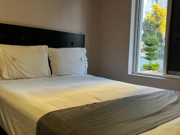 Expo Hotel Guadalajara - Zona Expo frente al Centro de Convenciones : photo 2 de la chambre chambre double