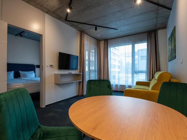 Noir Hotel : photo 3 de la chambre appartement avec balcon