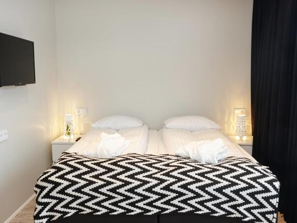 Hótel Heiðmörk : photo 2 de la chambre chambre quadruple avec salle de bains privative