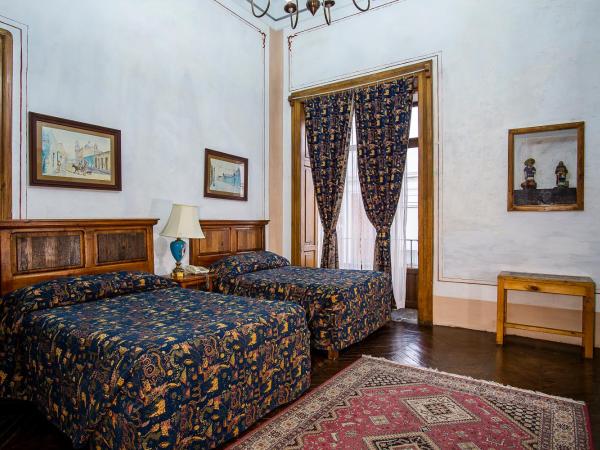 Hotel Boutique Casa de la Palma : photo 2 de la chambre chambre quadruple avec balcon 